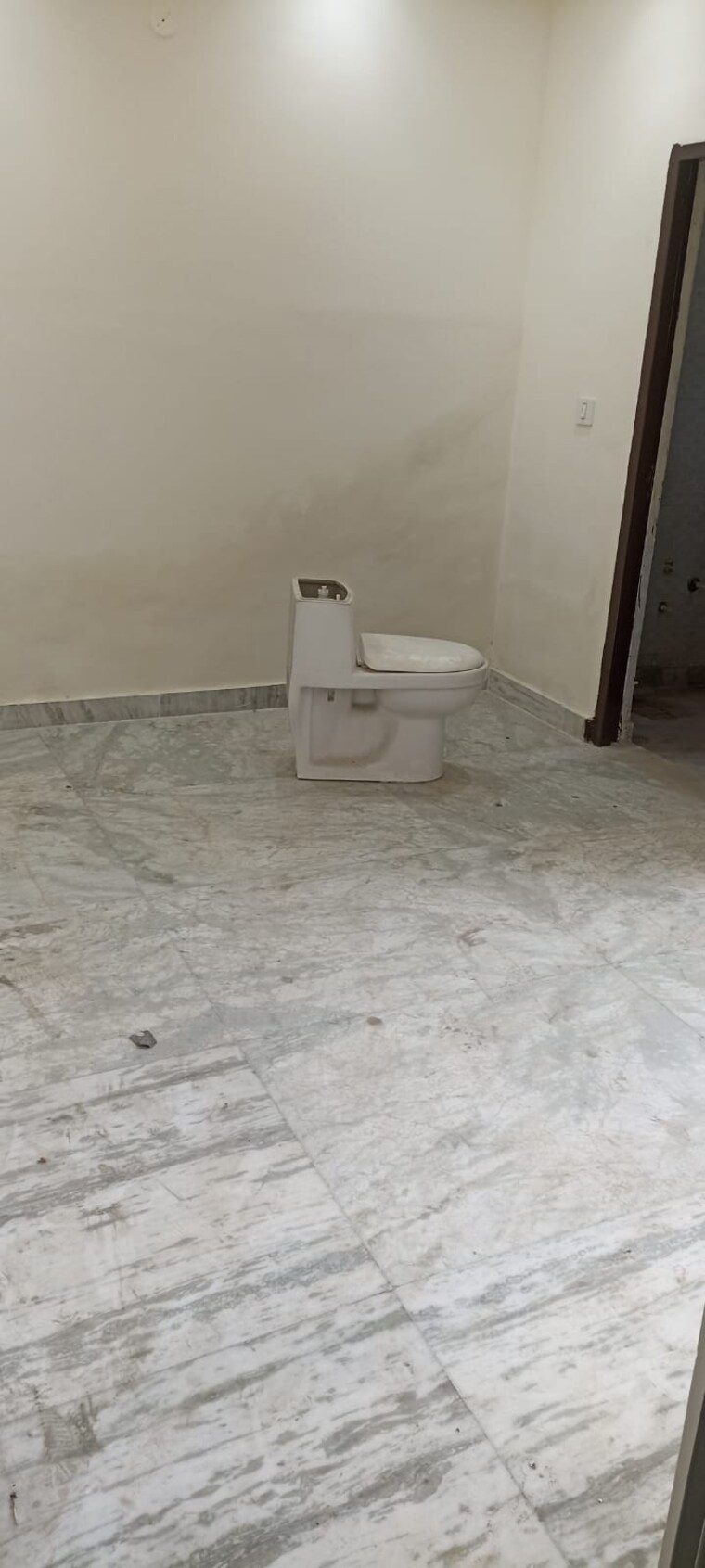 Room, green fields colony 3 Bedroom 1400 Sq.Ft. Builder Floor In Green Fields Colony Faridabad 8916846