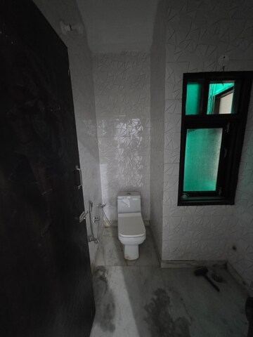 Bathroom in 2 BHK Builder Floor at Vishwas Park – for Rent
