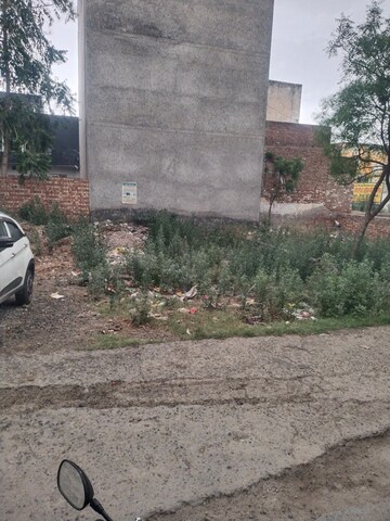  Plot For Sale in Jeevan Vihar