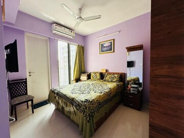Bedroom in 3.5 BHK Apartment at Rustomjee Seasons, Bandra East – for Sale