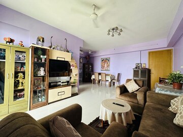 Living Room in 3.5 BHK Apartment at Rustomjee Seasons, Bandra East – for Sale