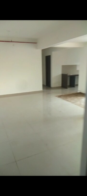 Room in 2 BHK Apartment at Puraniks Tokyo Bay, Kasarvadavali – for Rent