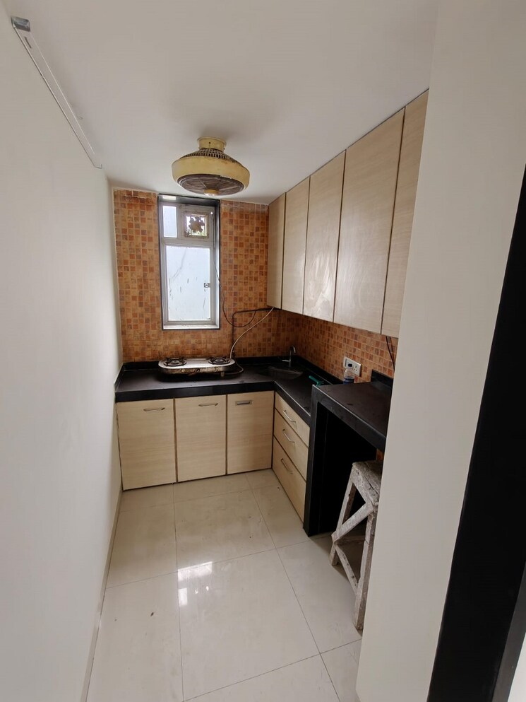 Kitchen, bandra west 1 Bedroom 550 Sq.Ft. Apartment In Bandra West Mumbai 8916946