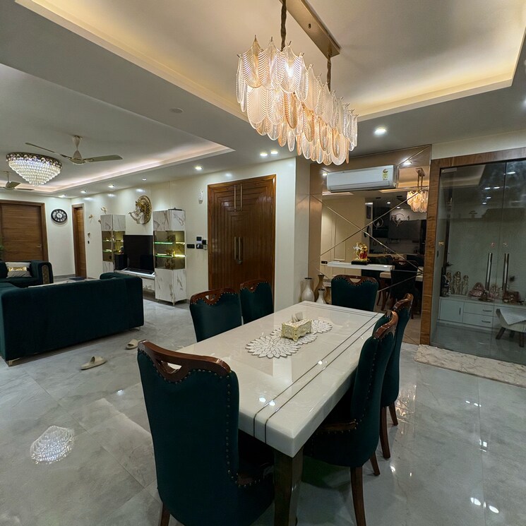 Living Room, parklands 4 Bedroom 350 Sq.Yd. Builder Floor In Sector 85 Faridabad 8916964