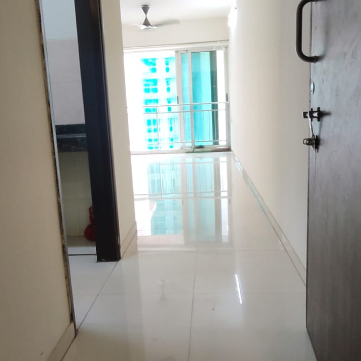 2 BHK Apartment For Sale in Tharwanis Residency