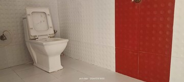 Bathroom in 3 BHK Apartment at Fortune Square, Rajarhat – for Sale