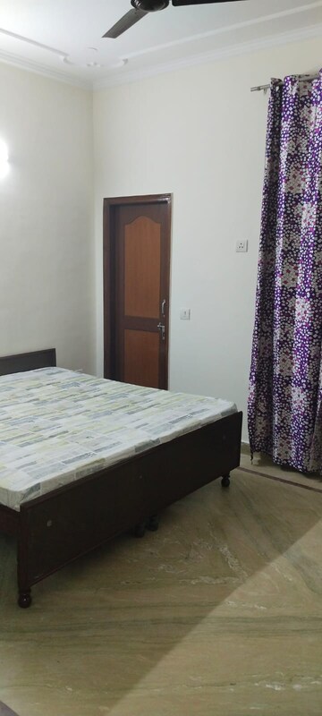 2 BHK Builder Floor For Rent in Ardee City, Sector 52