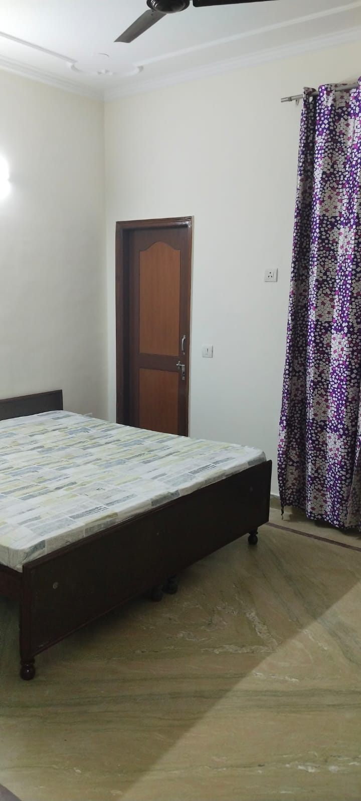 2 BHK Builder Floor For Rent in Ardee City
