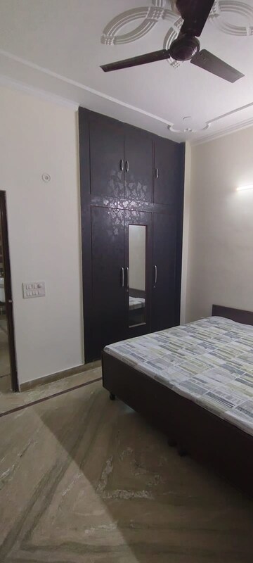 Bedroom in 2 BHK Builder Floor at Ardee City, Sector 52 – for Rent