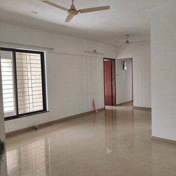 Room in 2 BHK Apartment at Hex Blox CHS, Kharghar Sector 10 – for Sale