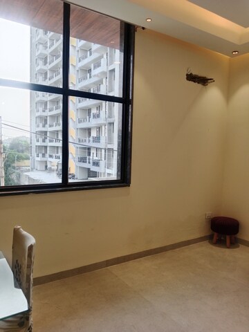 Room in 2 BHK Builder Floor at Huda – for Rent