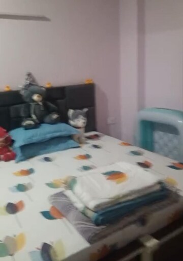 Bedroom in 2 BHK Builder Floor at Sector 39 – for Rent