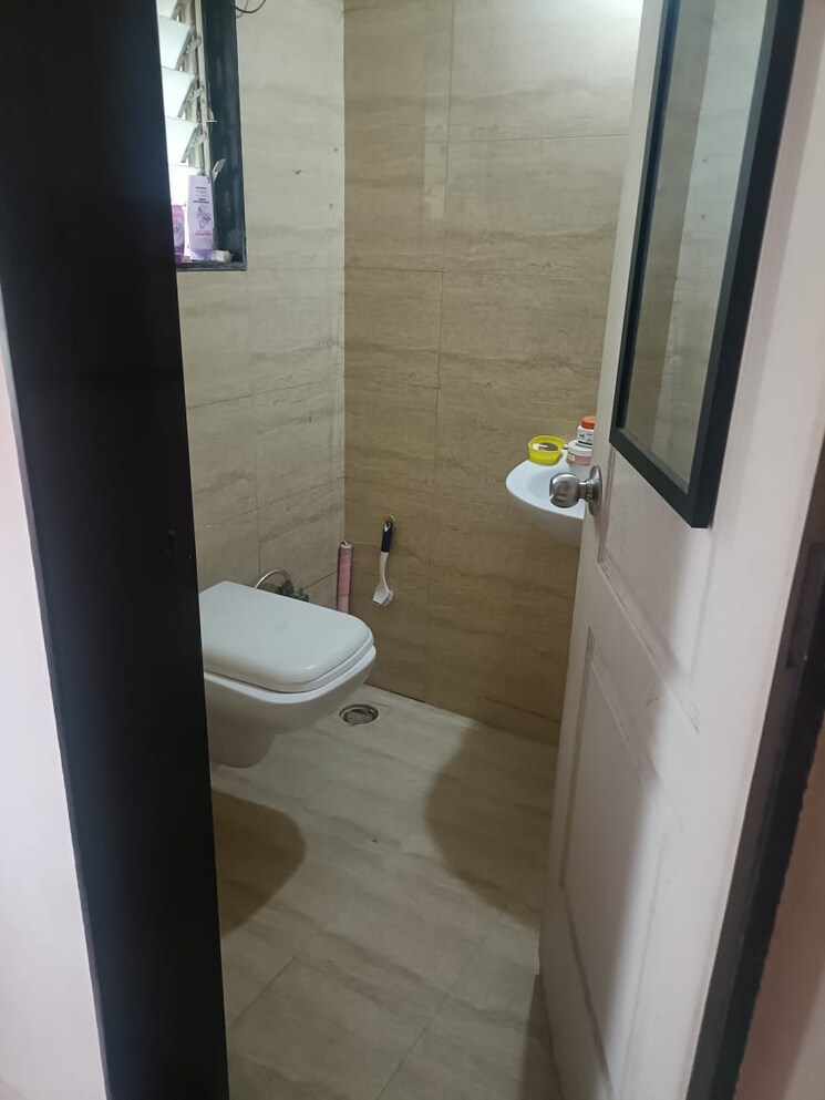 Bathroom, lohia-jain-megh-malhar-raga 1 Bedroom 700 Sq.Ft. Apartment In Bavdhan Pune 8917078