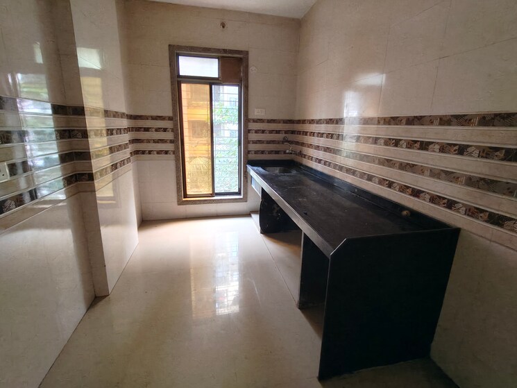 Kitchen, kd-niraj-exotica 1 Bedroom 682 Sq.Ft. Apartment In Khadakpada Thane 8917124