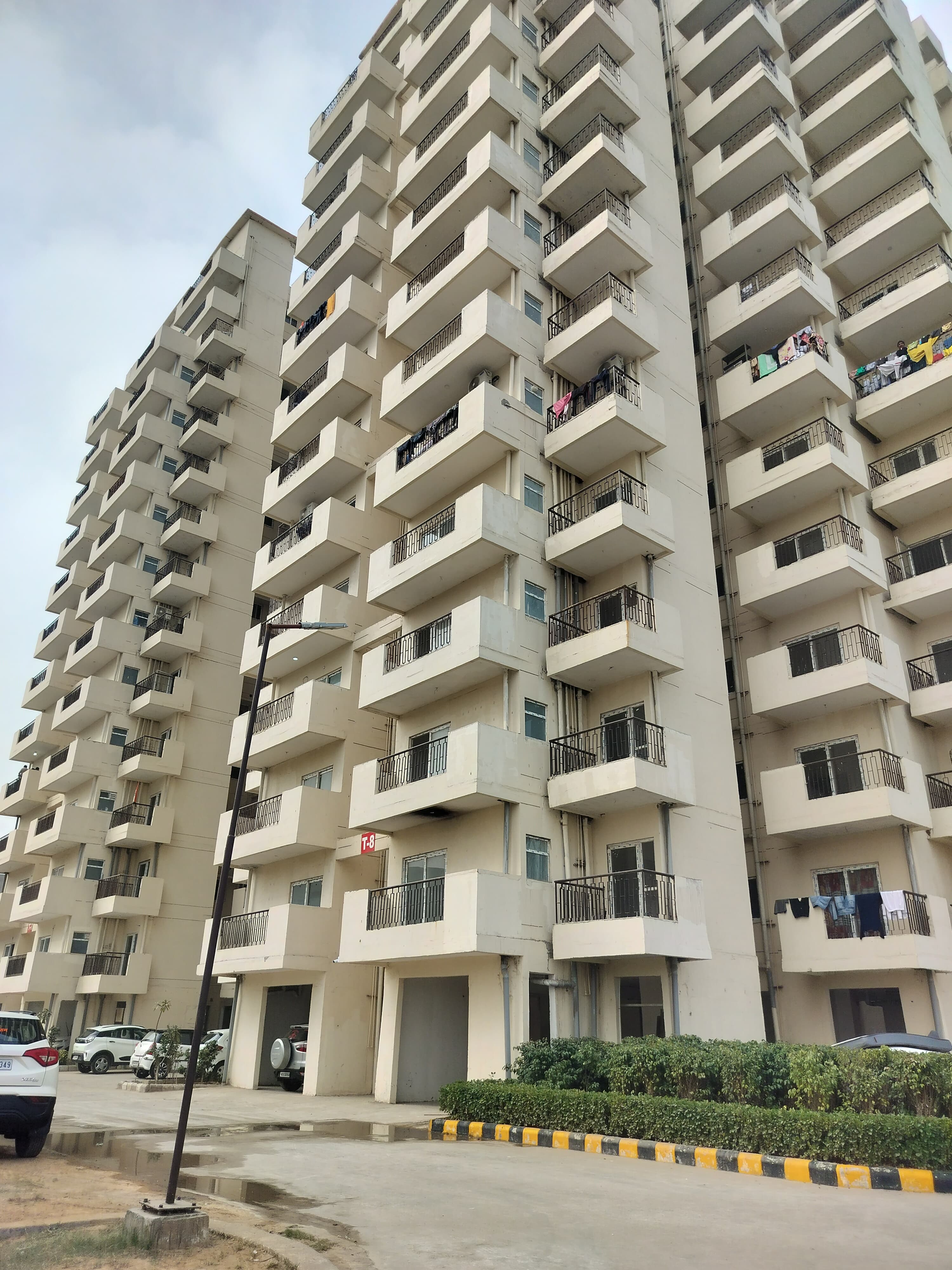 2 BHK Apartment For Sale in Pivotal Riddhi Siddhi