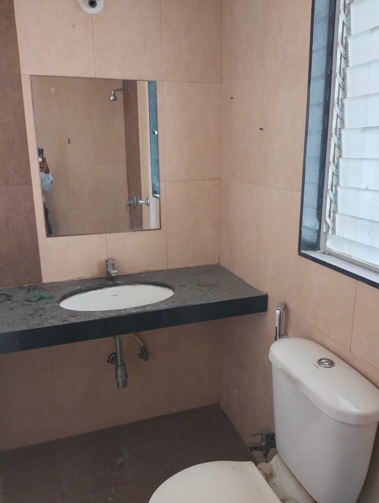 Bathroom, rama-celestial-city 3 Bedroom 1257 Sq.Ft. Apartment In Ravet Pune 8917123