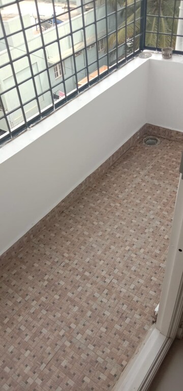 Balcony in 1 BHK Builder Floor at Hsr Layout – for Rent