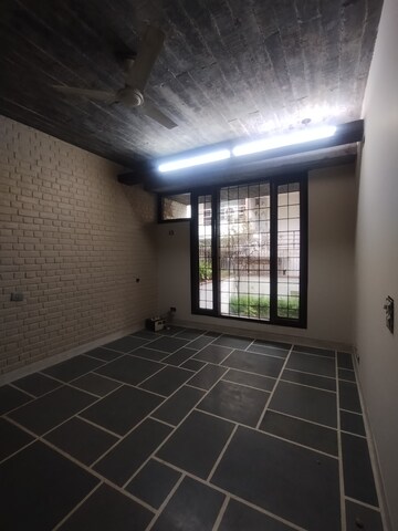5 BHK Villa For Rent in Ansal Sushant Lok I, Sector 43