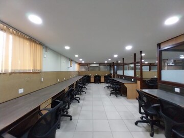  Office Space For Rent in Alkapuri
