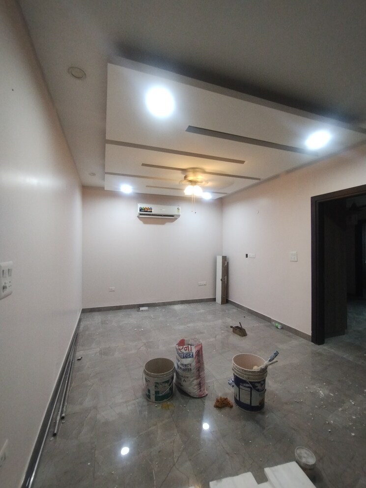 undefined, vipul-square 3 Bedroom 240 Sq.Yd. Builder Floor In Sushant Lok I Gurgaon 8917196