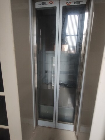3 BHK Builder Floor For Rent in Tanvi villa, Sector 45