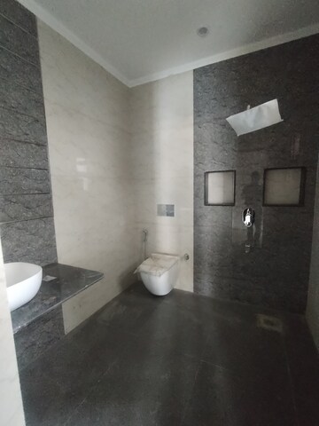 Bathroom in 3 BHK Builder Floor at Tanvi villa, Sector 45 – for Rent