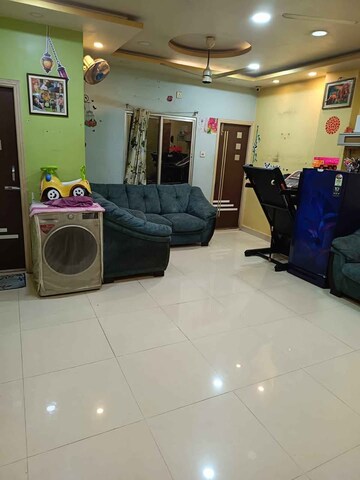 Team Area in 3 BHK Builder Floor at Sakher Bazar – for Sale