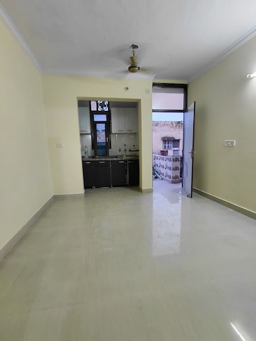 2 BHK Apartment For Rent in Janakpuri
