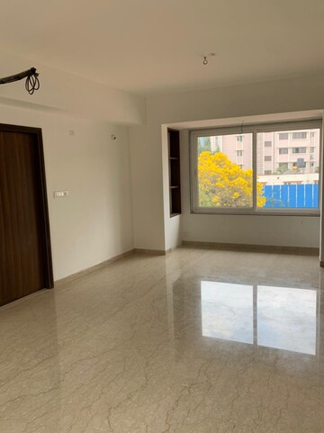 Room in 3 BHK Apartment at Vista Tribute, Shanthala Nagar – for Rent