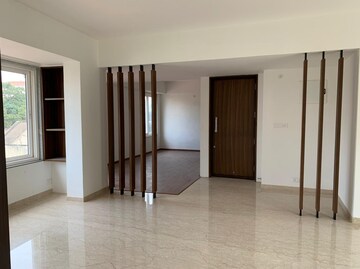 Room in 3 BHK Apartment at Vista Tribute, Shanthala Nagar – for Rent
