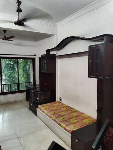 Bedroom in 2 BHK Apartment at Ashish CHS Vile Parle West, Vile Parle West – for Rent