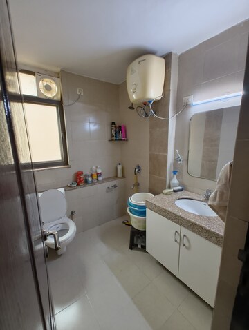 Bathroom in 3 BHK Apartment at Unitech Uniworld Gardens, Sector 47 – for Rent