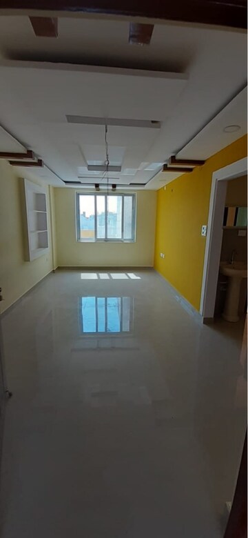 Room in 3 BHK Apartment at Diamond Hills Colony, Manikonda – for Rent