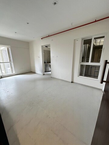 Room in 2.5 BHK Apartment at Sagar CHS Borivalli West, Borivali West – for Rent
