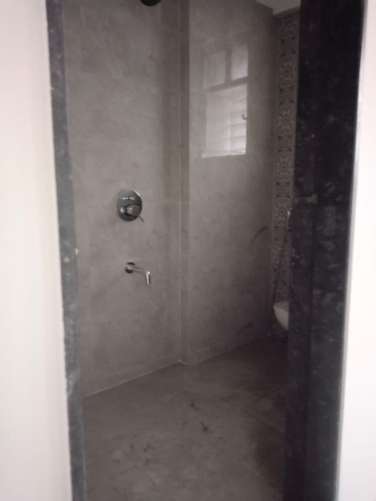 Bathroom, fortune-perfect 2 Bedroom 900 Sq.Ft. Apartment In Kondhwa Budruk Pune 8917316