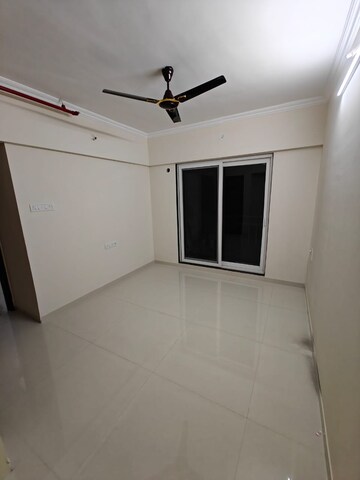 Room in 1 BHK Apartment at Puraniks Tokyo Bay, Kasarvadavali – for Rent