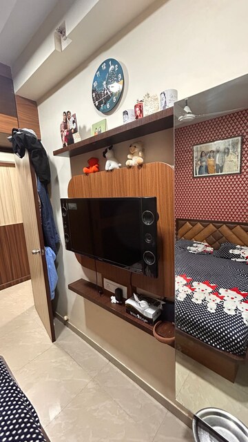 Master Bedroom in 2 BHK Apartment at JP North Elara, Mira Road – for Sale