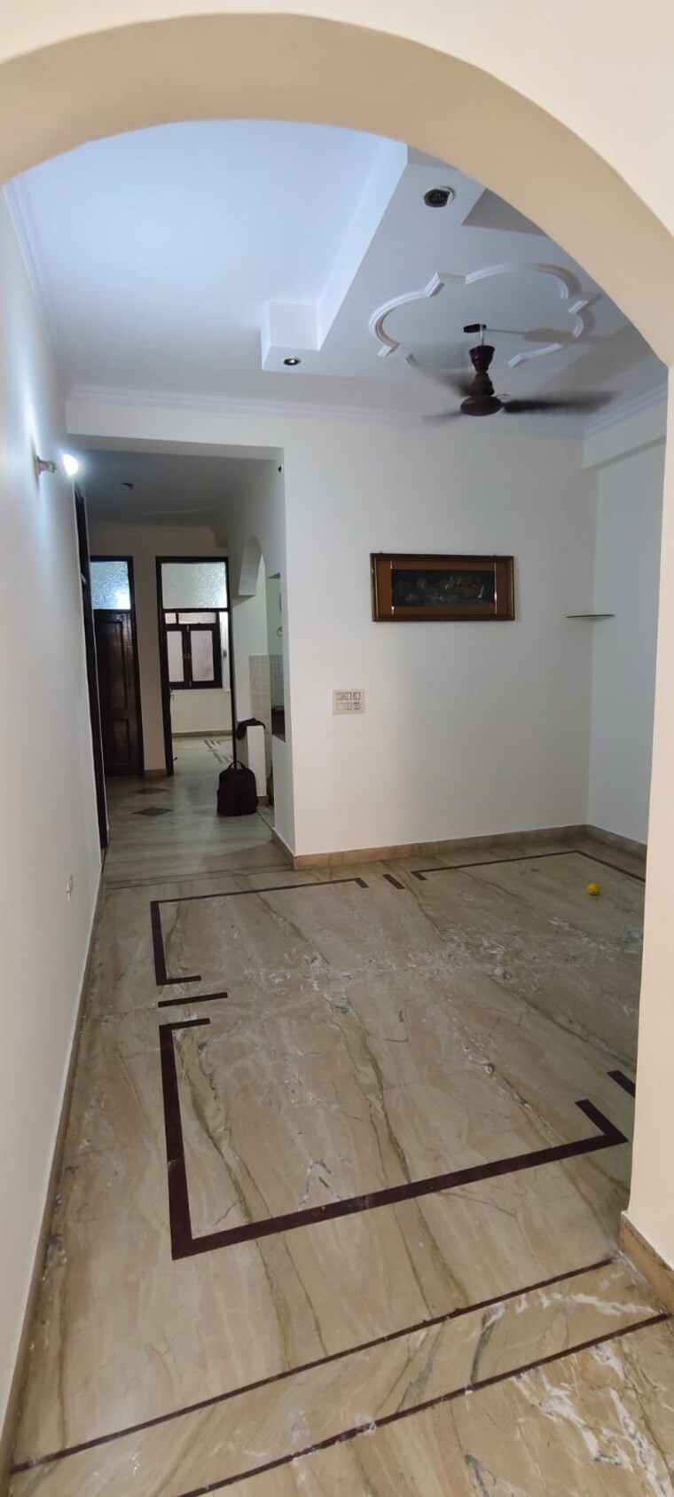 undefined, lal-quarters 6+ Bedroom 290 Sq.Yd. Independent House In Lohia Nagar Ghaziabad 8917342