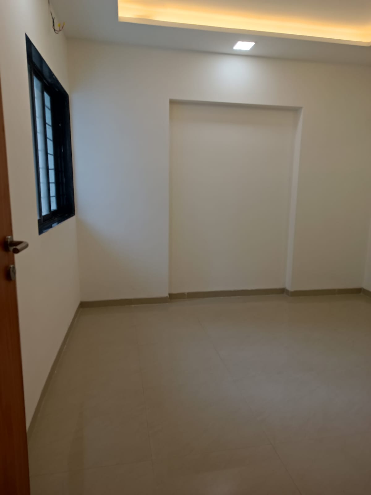 1 BHK + Extra Room 703 Sq.Ft. Apartment in Haware Estate