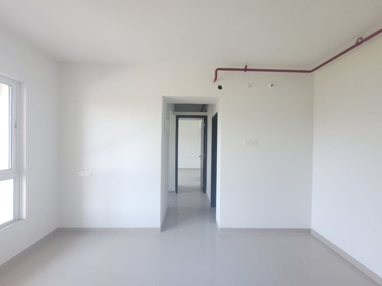 Room, haware-estate 1 Bedroom 703 Sq.Ft. Apartment In Kasarvadavali Thane 8917337