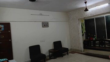 2 BHK Apartment For Rent in Goregaon West View CHS, Goregaon West