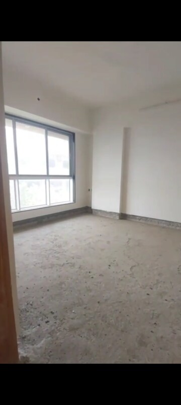 Room in 3 BHK Builder Floor at Samkeet CHS, Vile Parle East – for Sale