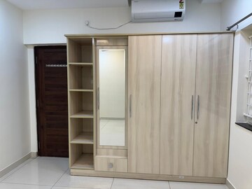 Room in 2 BHK Apartment at Candeur 40, Miyapur – for Rent