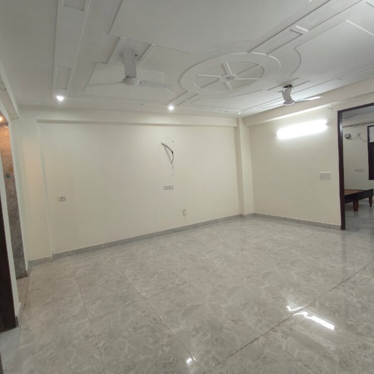 Room, ardee-city 3 Bedroom 1600 Sq.Ft. Builder Floor In Sector 52 Gurgaon 8917396
