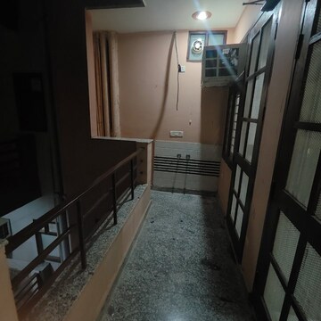Balcony in 3 BHK Builder Floor at Ardee City, Sector 52 – for Rent