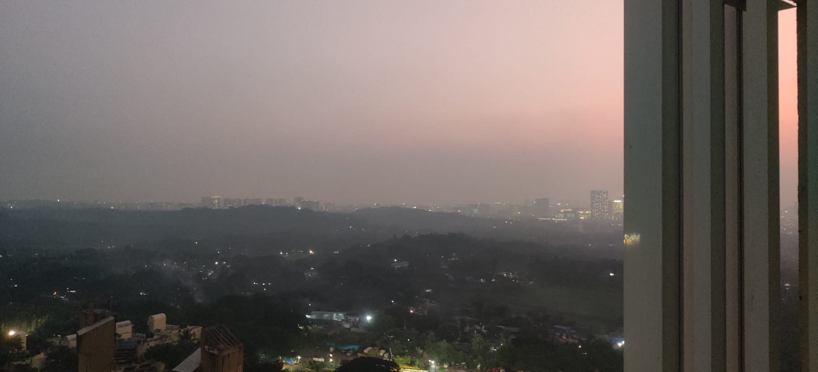 2 BHK Apartment For Rent in Omkar Ananta