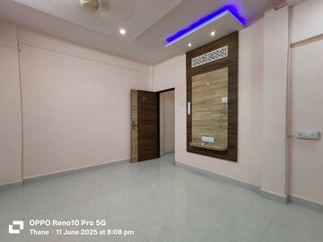Room in 2 BHK Apartment at Asmita CHS Kalwa, Kalwa – for Rent