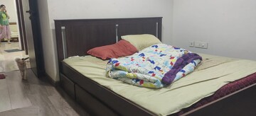 Bedroom in 2 BHK Apartment at Riddhi Garden, Malad East – for Rent