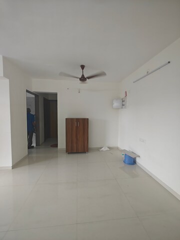 Room in 2 BHK Apartment at Moreshwar 19 East, Nerul – for Rent