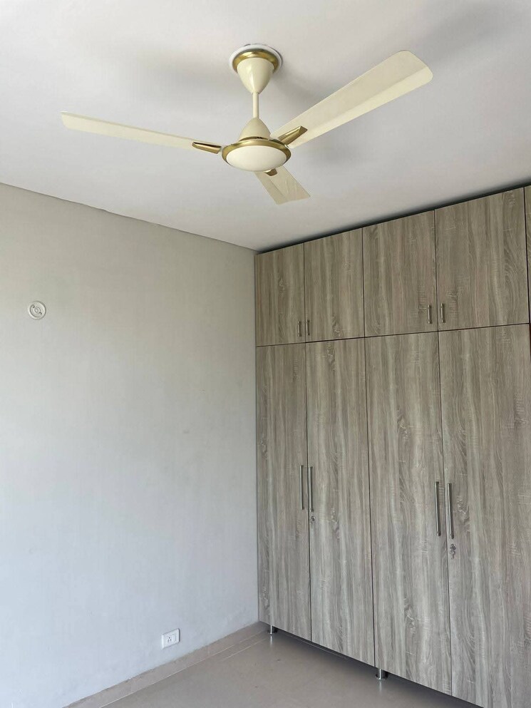 undefined, paras-dews 4 Bedroom 2275 Sq.Ft. Apartment In Sector 106 Gurgaon 8917475